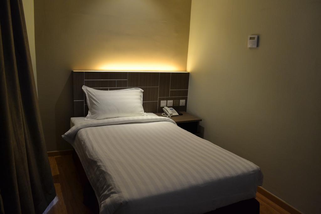 U Design Hotel Mentakab Mentekab Oda fotoğraf